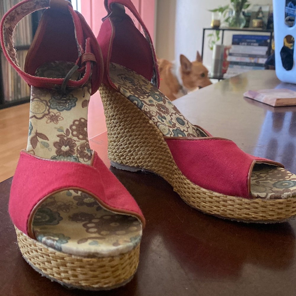 Refresh Wedges